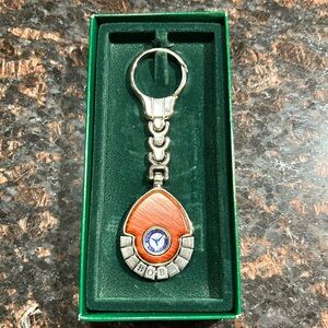 NWOT vintage Mercedes Benz keychain!